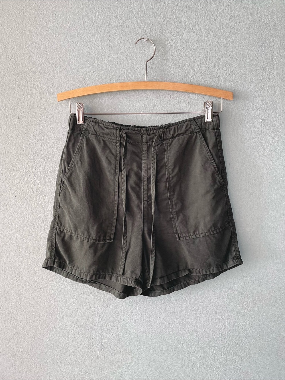 🌱5/$25🌱 Time & Tru | Olive Green Tencel High Waisted Casual Shorts